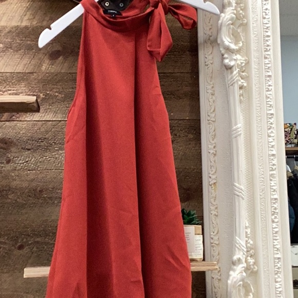 Theory Halter Neck Top Size Petite - Picture 2 of 5